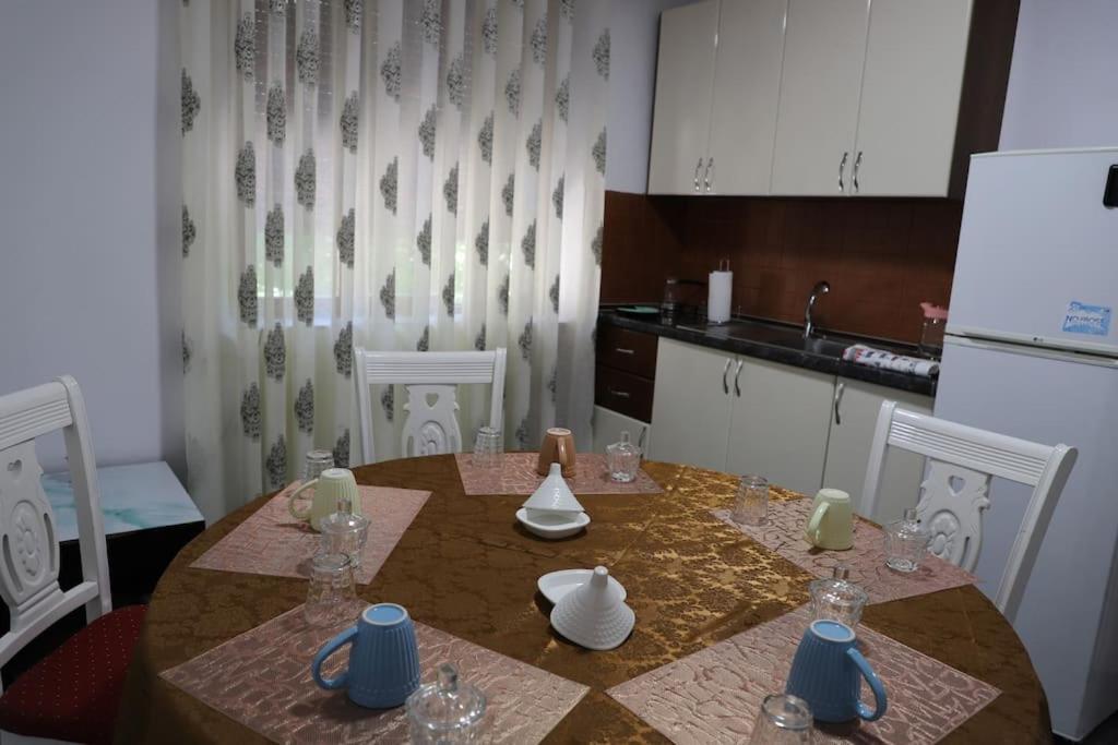 Blei & Dei Apartment เบราท ภายนอก รูปภาพ