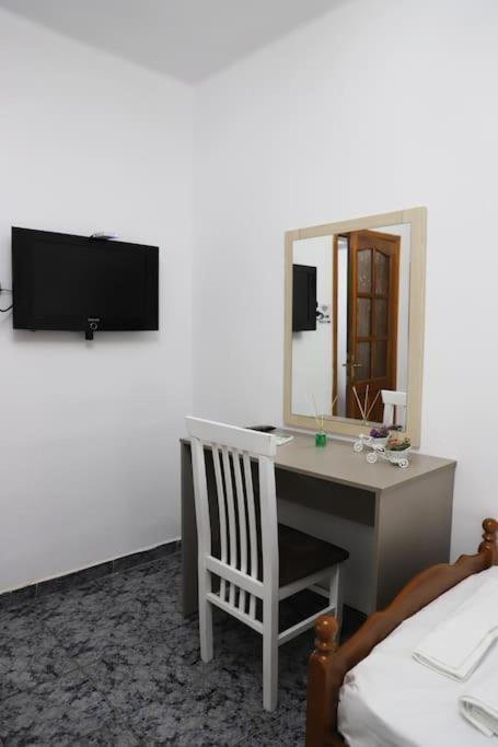 Blei & Dei Apartment เบราท ภายนอก รูปภาพ